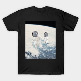 White polar bears family astronauts in space T-Shirt